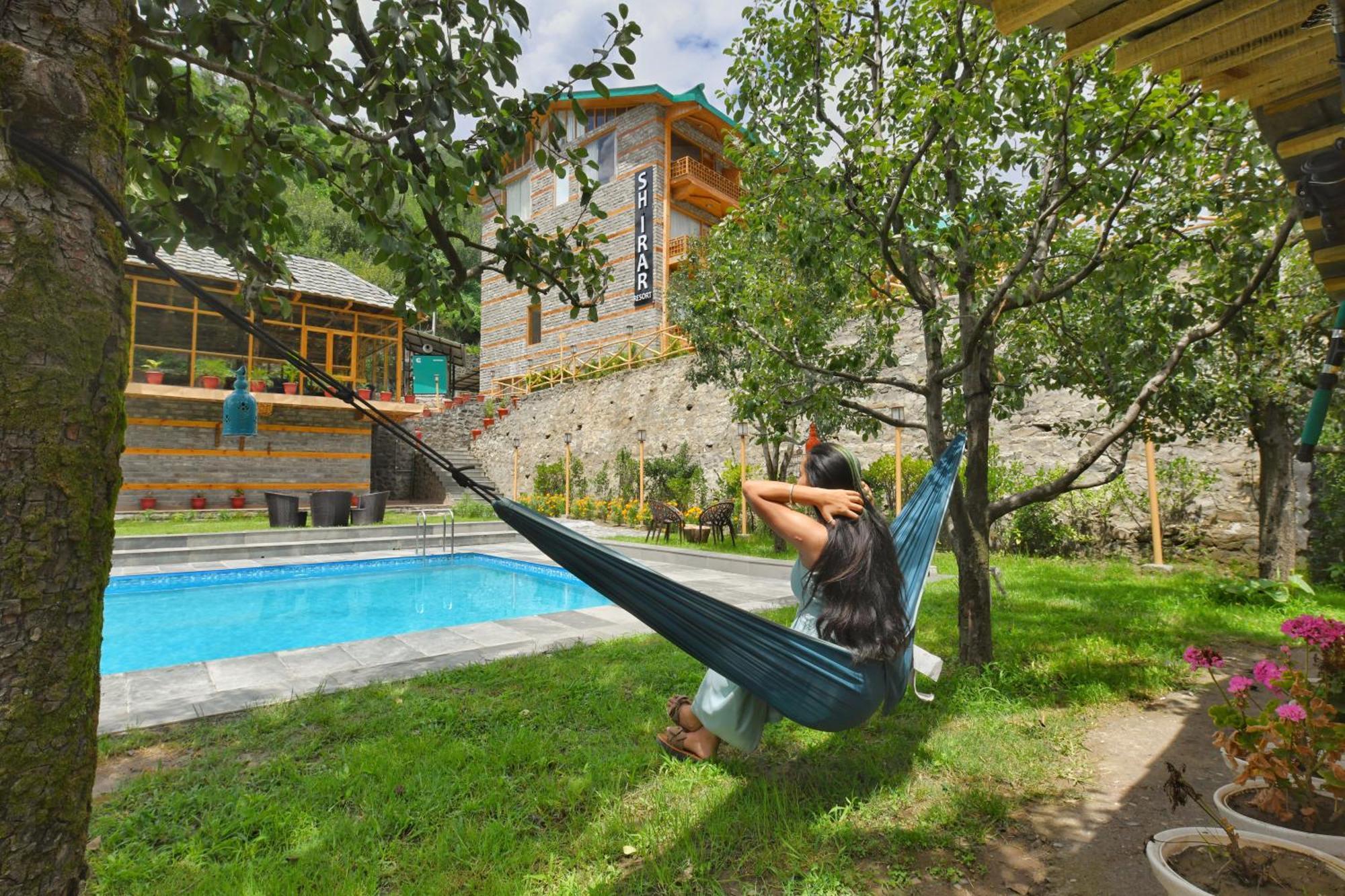 Shirar Resort And Spa - Manali (Himachal Pradesh) — Photos 1